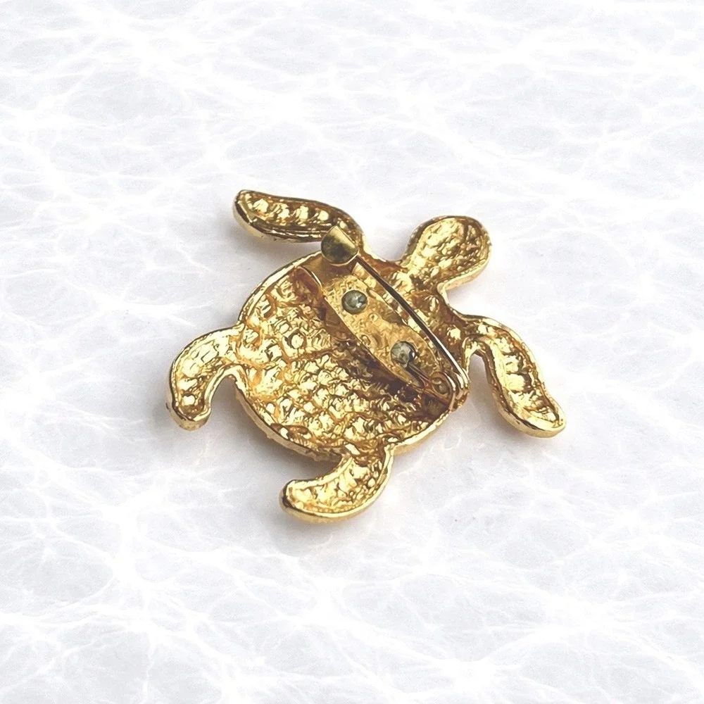 White Rhinestone Sea Turtle Brooch with Gold Tone Metal Accent Pin 1.5